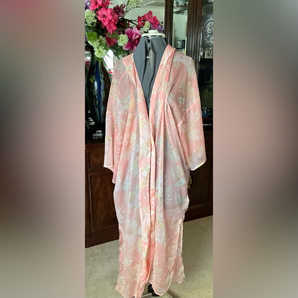 Light Pink Floral Sheer Kimono Cardigan